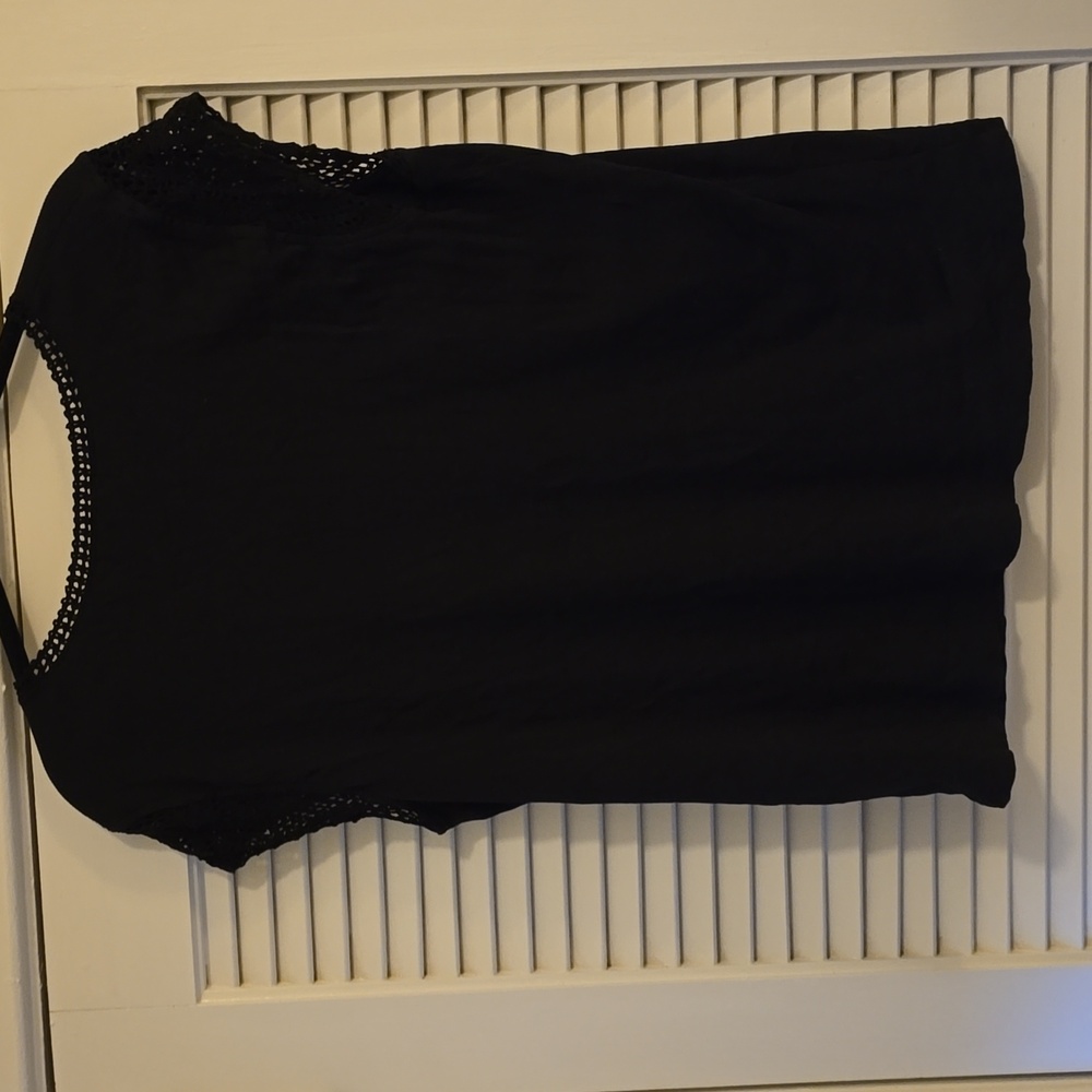 EUC - HP💫Ralph Lauren Women's Sleeveless Black Top in 2X with Crochet Detail - Picture 6 of 12